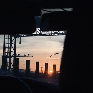 3D漫画我的合租女室友
